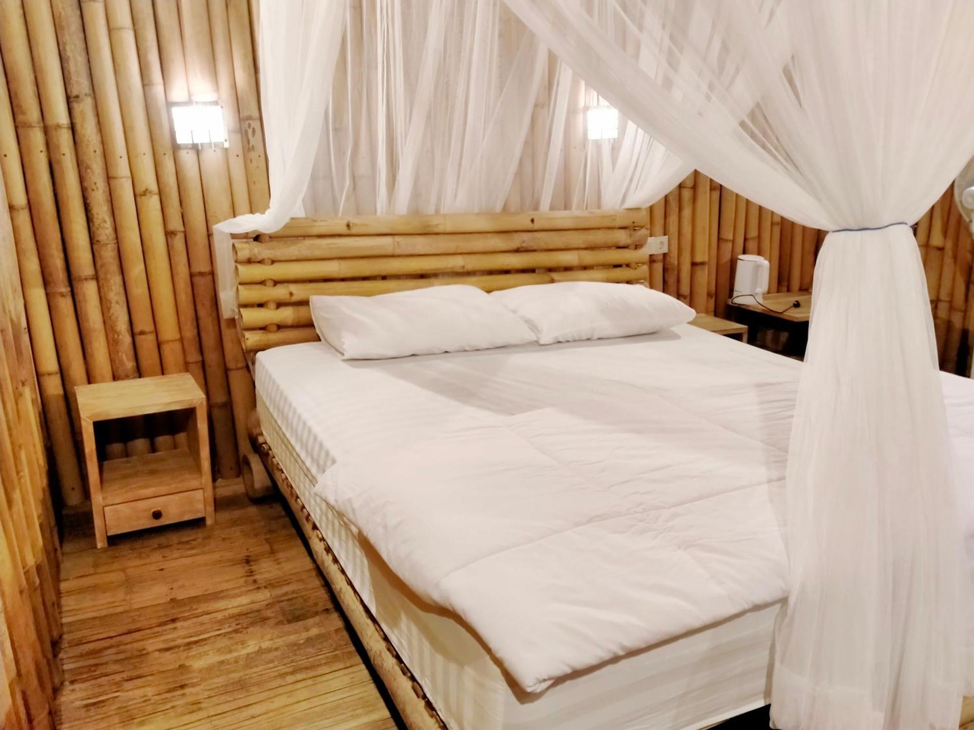 Loca Lobo Lodges Riung, Flores Eksteriør bilde