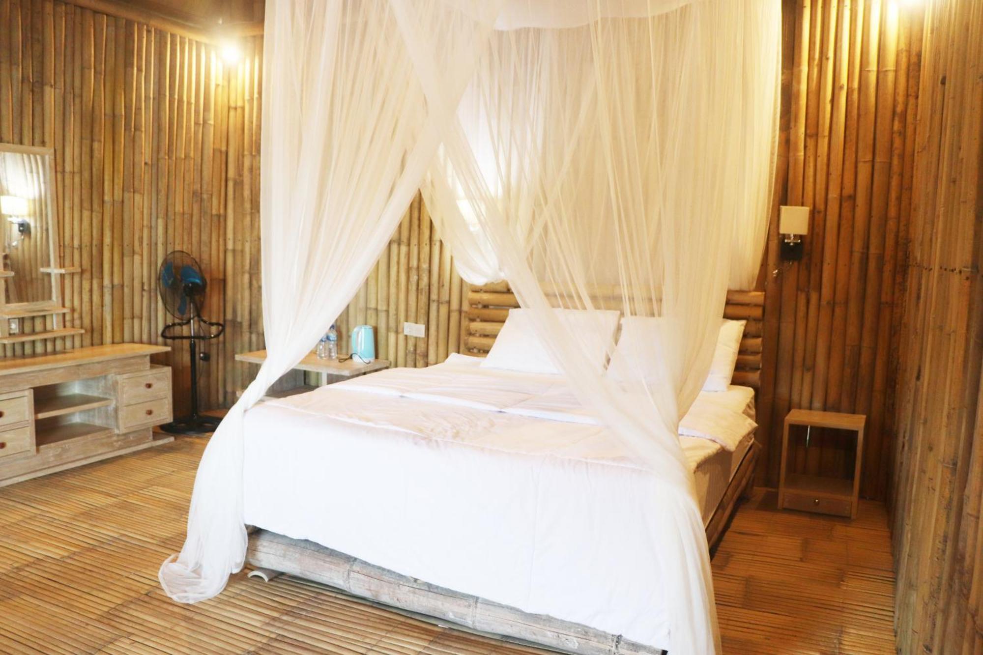 Loca Lobo Lodges Riung, Flores Eksteriør bilde